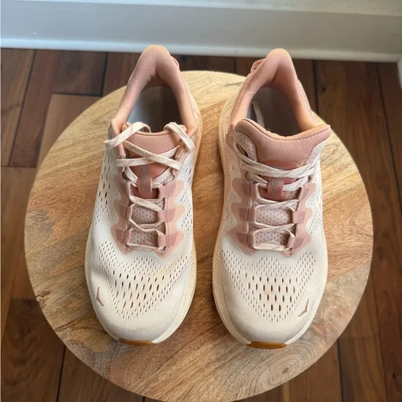 Hoka Kawana 2 Women’s Sneakers Sz: 7.5 - Picture 5 of 10